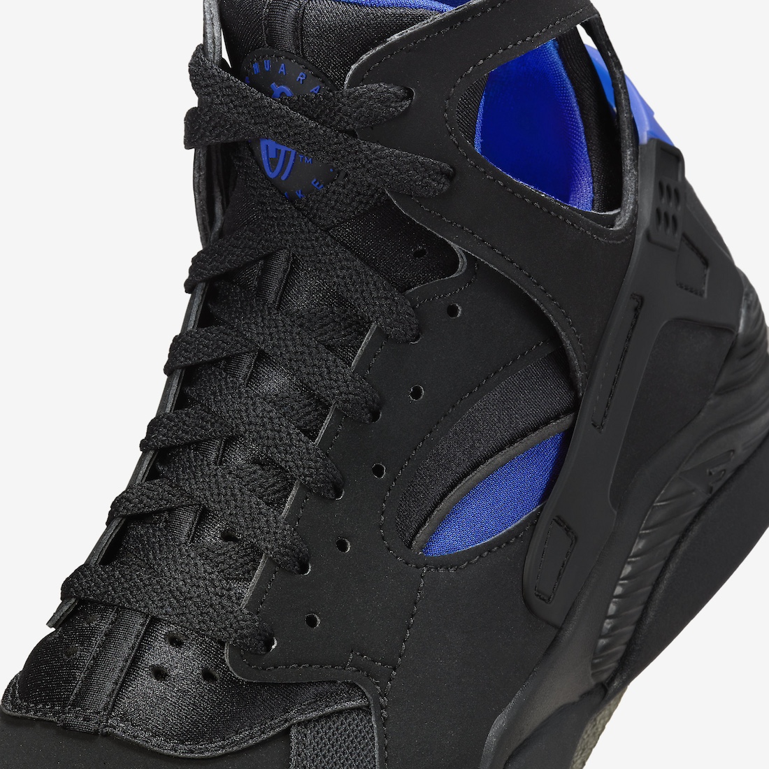 Nike-Air-Flight-Huarache-Black-Lyon-Blue-FD0188-002-Release-Date-6.jpeg