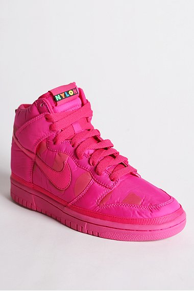 dunk_high_x_nylon_magazine_hot_pink-1.jpg