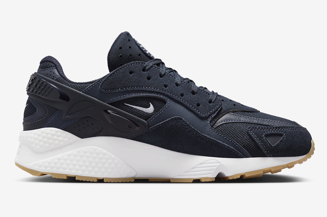 Nike-Air-Huarache-Runner-Dark-Obsidian-Gum-DZ3306-400-2.jpeg