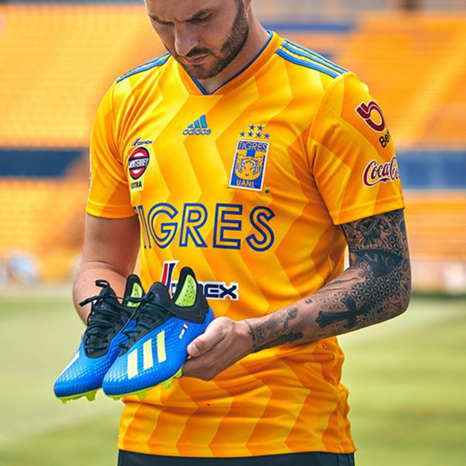 tigres-18-19-kit%2B%25284%2529.jpg