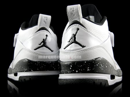 air-jordan-flight-45-white-black-silver-3.jpg