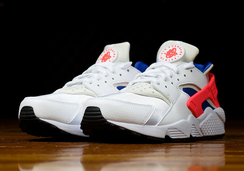 nike-air-huarache-ultramarine-available-now-4.jpg