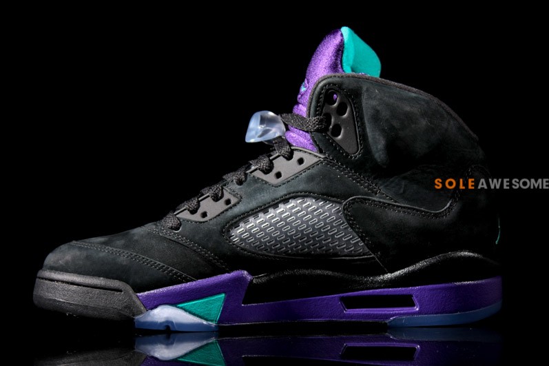 air-jordan-v-retro-black-grape-07.jpg