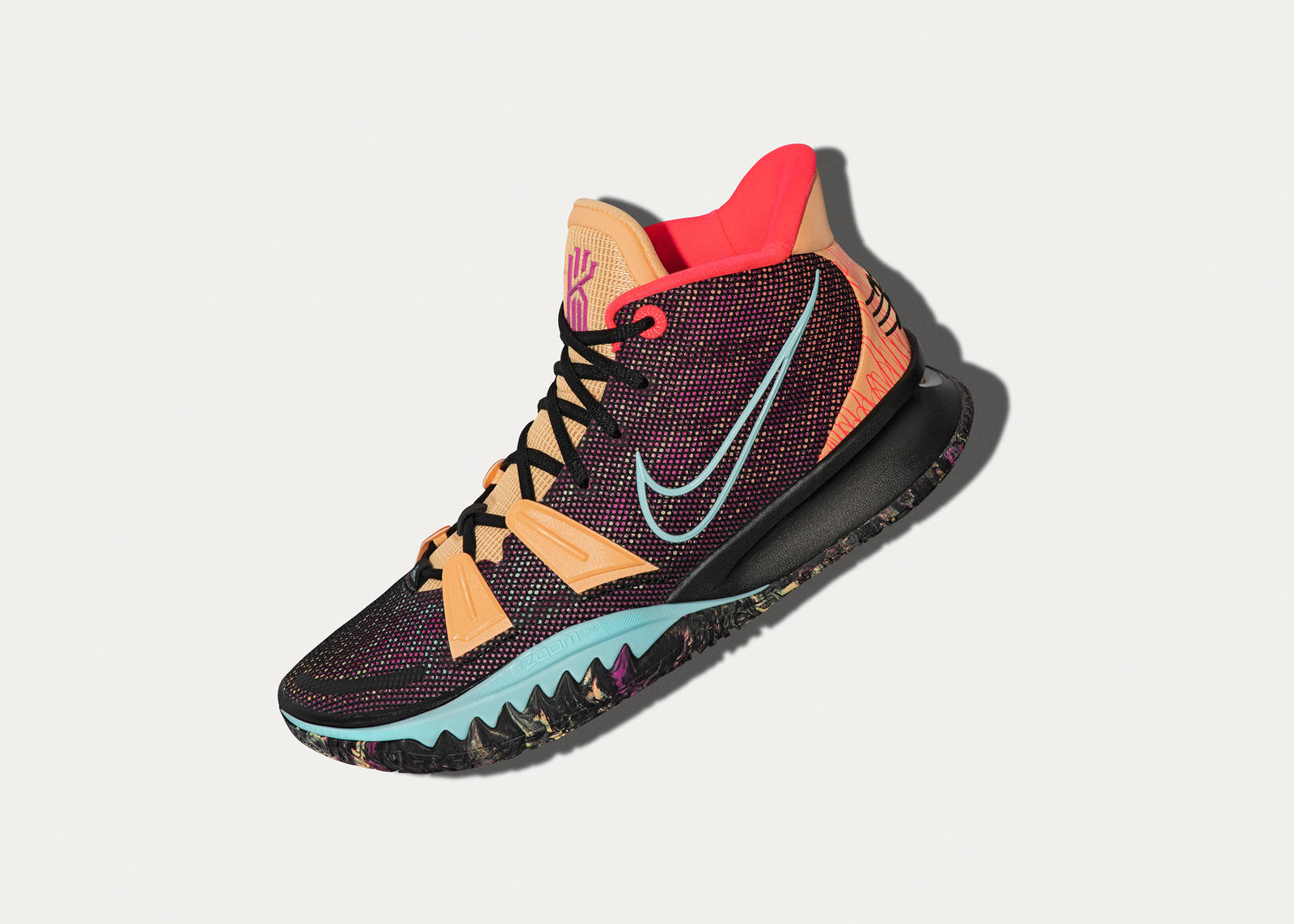 NikeNews_HO20_BB_Kyrie7_PreHeat_Soundwave_Hero_01_re_rectangle_1600.jpg