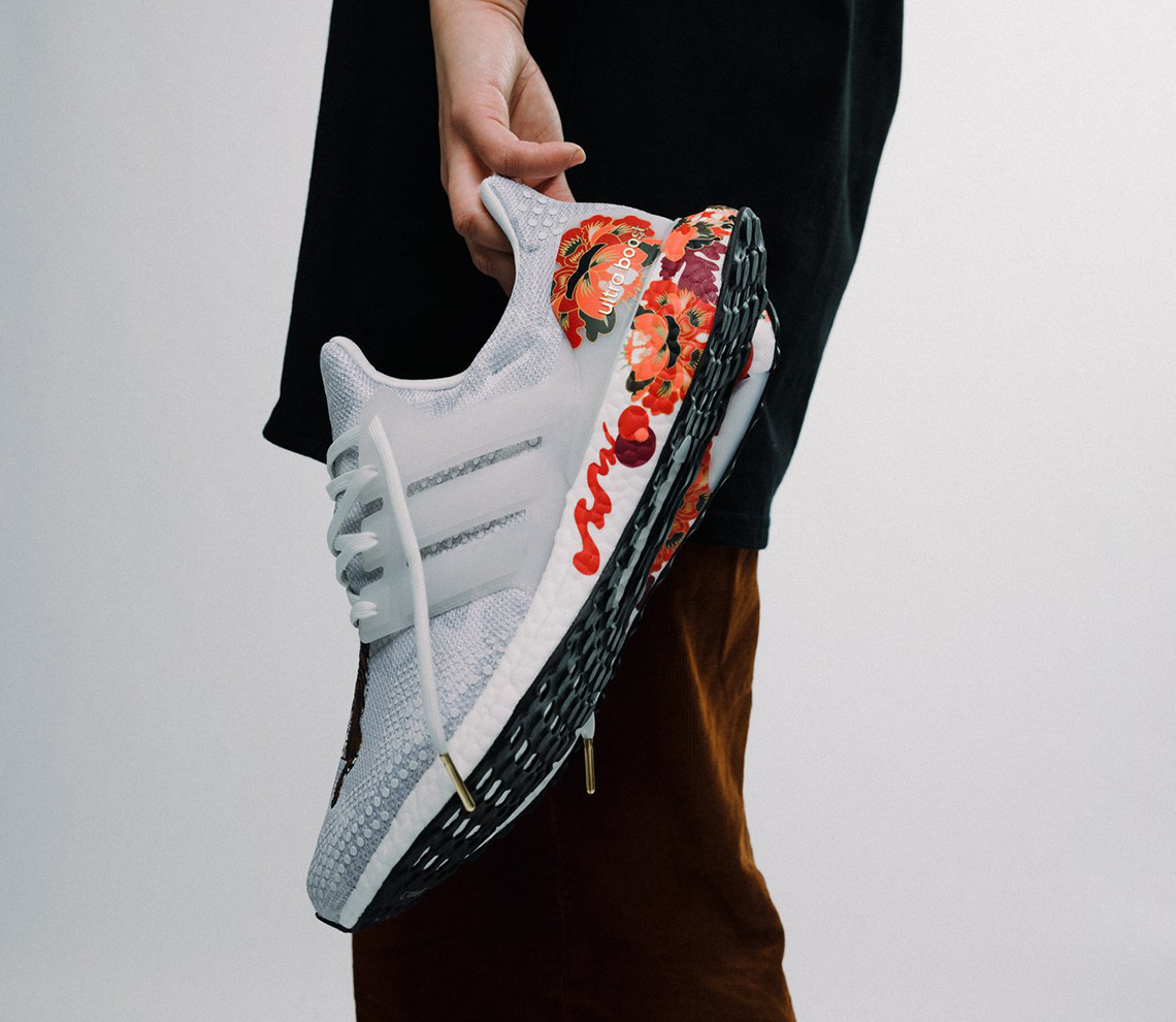 adidas-ultra-boost-chinese-new-year-FW4313-3.jpg