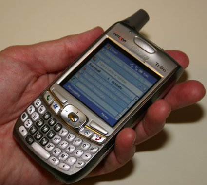 Palm_Treo_700w_1.JPG.jpg