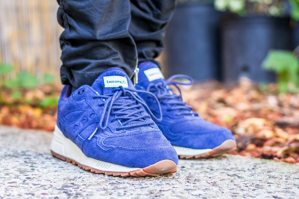 Blue-Suede-Shadow-5000s.jpg