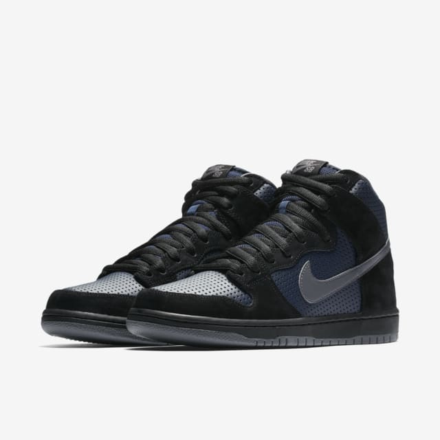 NIKE-DUNK-HIGH-PREMIUM-SB-881758_001_E_PREM.jpg