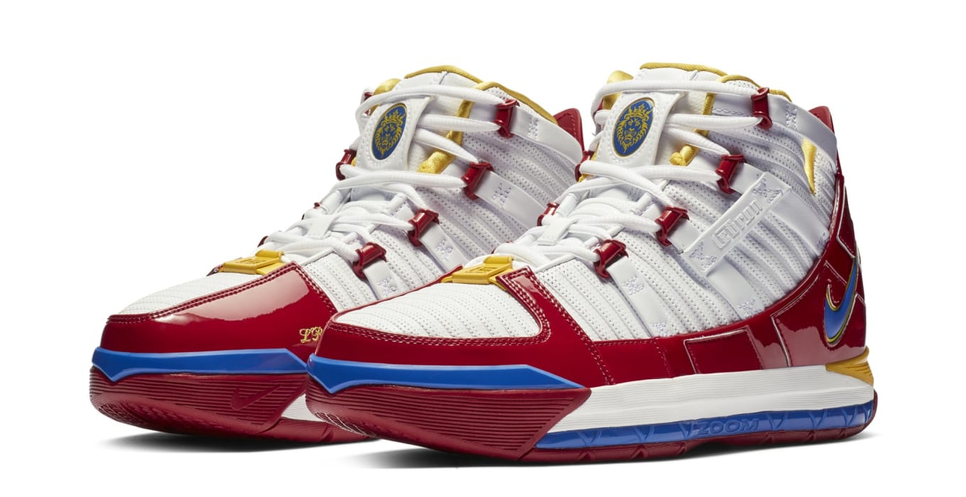 nike-zoom-lebron-3-superbron-5