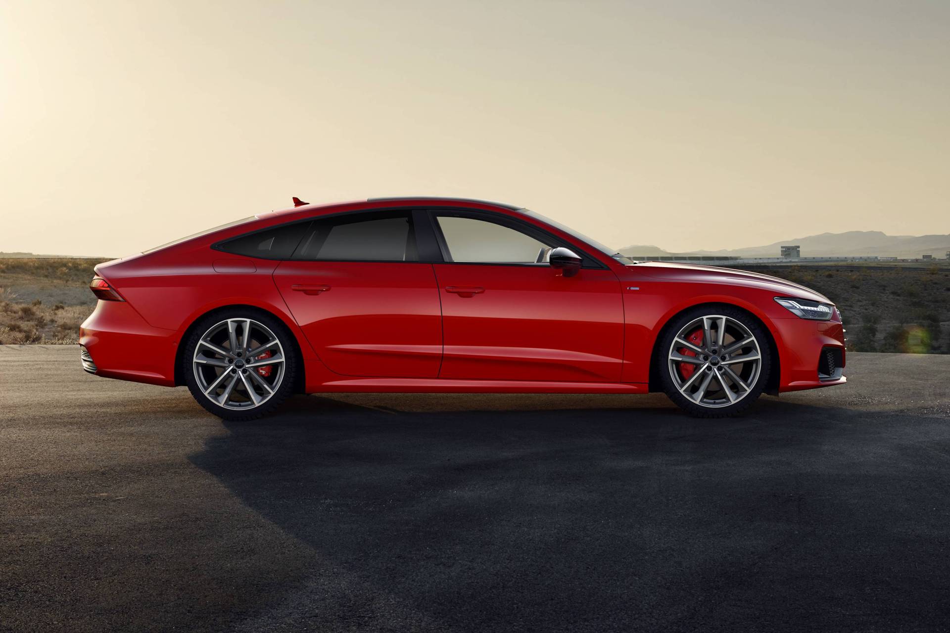 44af17fd-2020-audi-a7-sportback-55-tfsi-e-quattro-5.jpg