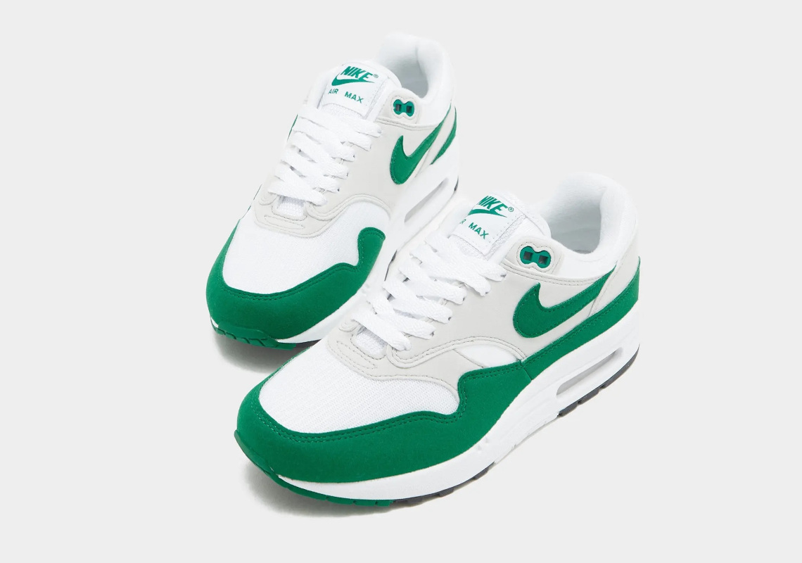 Nike-Air-Max-1-Stadiun-Green-White-FN6952-100-1.jpg.jpeg