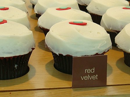 redvelvetcupcakes.jpg