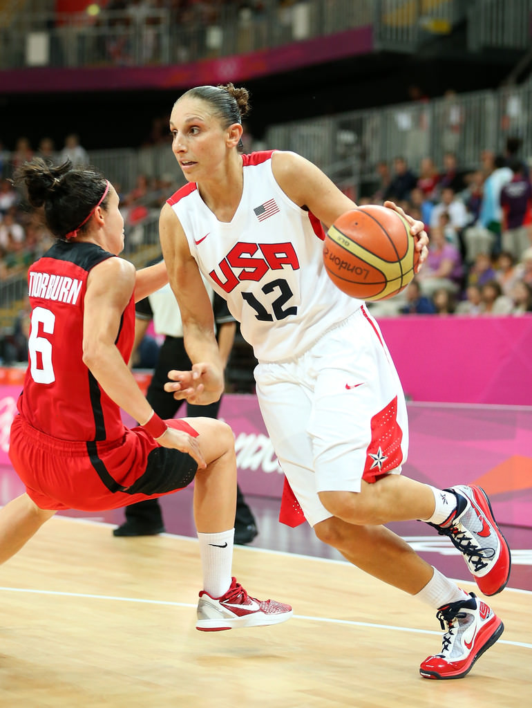 Diana-Taurasi-Nike-LeBron-7-USA.jpg