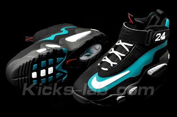 nike-air-griffey-max-1-mariner-emerald_05.jpg