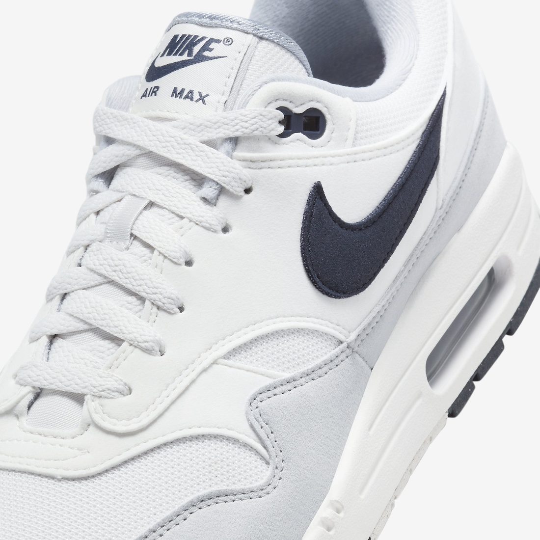 Air-Max-1-Platinum-Tint-Dark-Obsidian-FD9082-002-6.jpeg