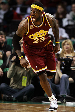 lebron100712_250.jpg