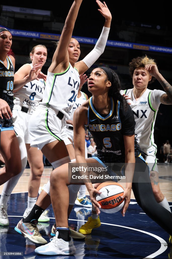 chicago-sky-v-minnesota-lynx.jpg