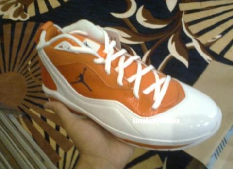 Jordan-Melo-M8-White-Orange.jpg