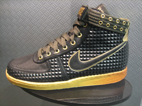 nike-terminator-heavy-metal-pack-3.gif