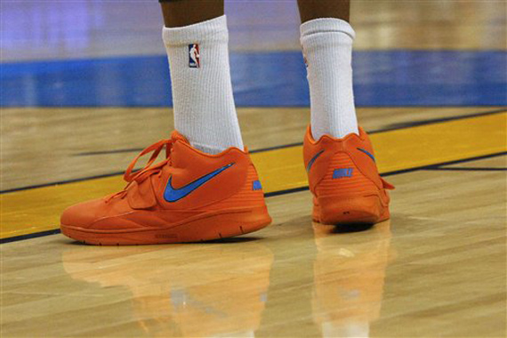 nike-kd2-creamsicle-3.jpg