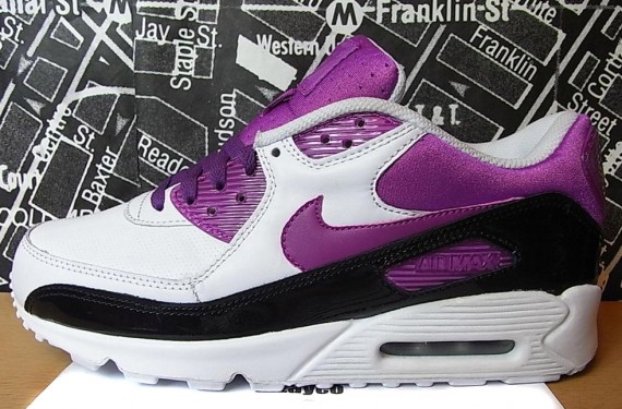 air-max-90-sample-white-black-purple.jpg