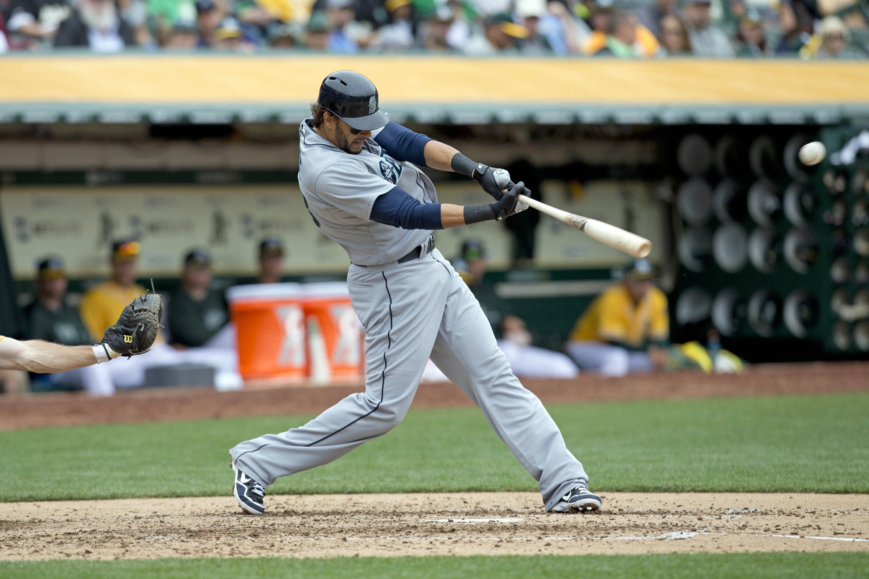 seattle-mariners-v-oakland-athletics-20130404-155614-402.jpg