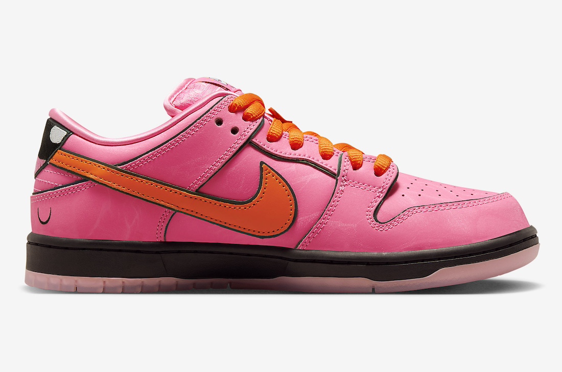 The-Powerpuff-Girls-Nike-SB-Dunk-Low-Blossom-2.jpg