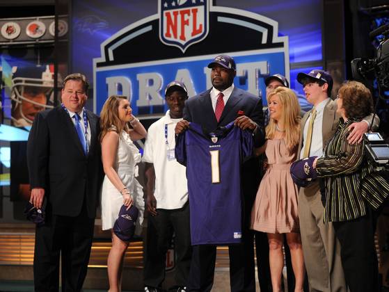 2012-11-13-michael-oher-draft-4_3_r560.jpg