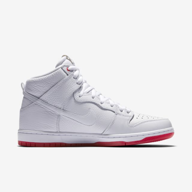 NIKE-DUNK-HIGH-PREMIUM-SB-AH9613_116_C_PREM.jpg