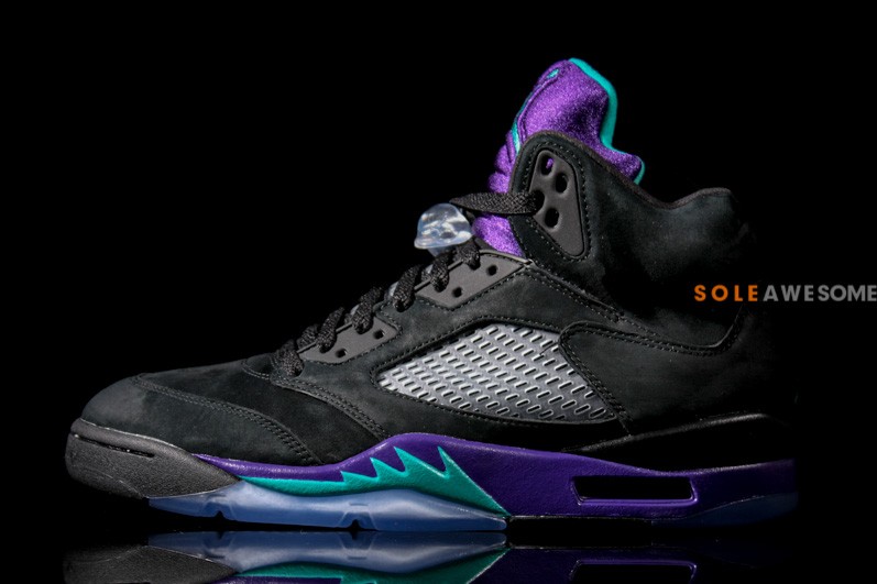 air-jordan-v-retro-black-grape-08.jpg