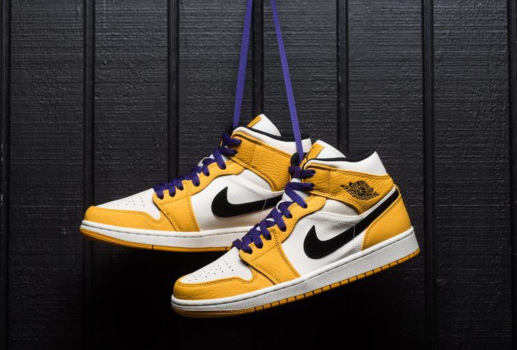 Air_Jordan_1_Mid_University_Gold_Black_Pale_Ivory_Court_Purple_Sail_852542-700_Sneaker_Politics_1024x1024-e1551463249445.jpg