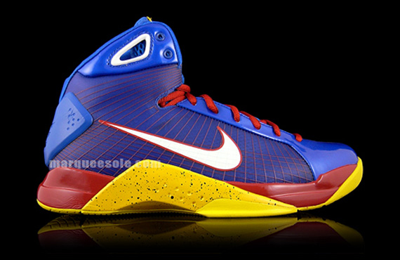 p_204_2_hyperdunk-brr-2i.jpg