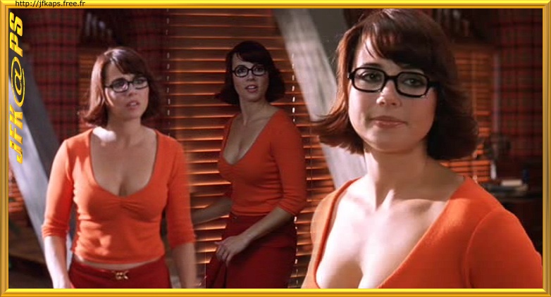 Linda_Cardellini_01.jpg