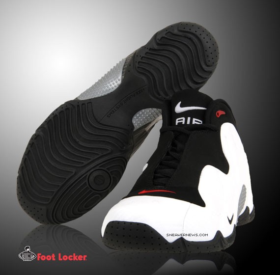 nike-solo-flight-black-whit.jpg