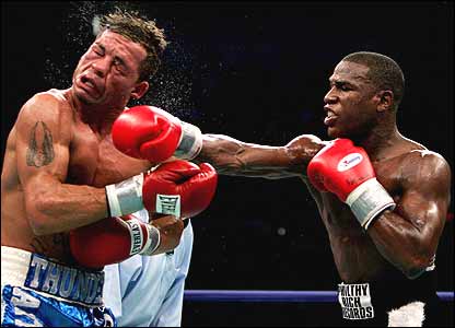 _41103422_mayweather_gatti416.jpg