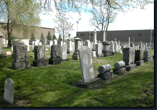 Elmwood_Cemetery.jpg