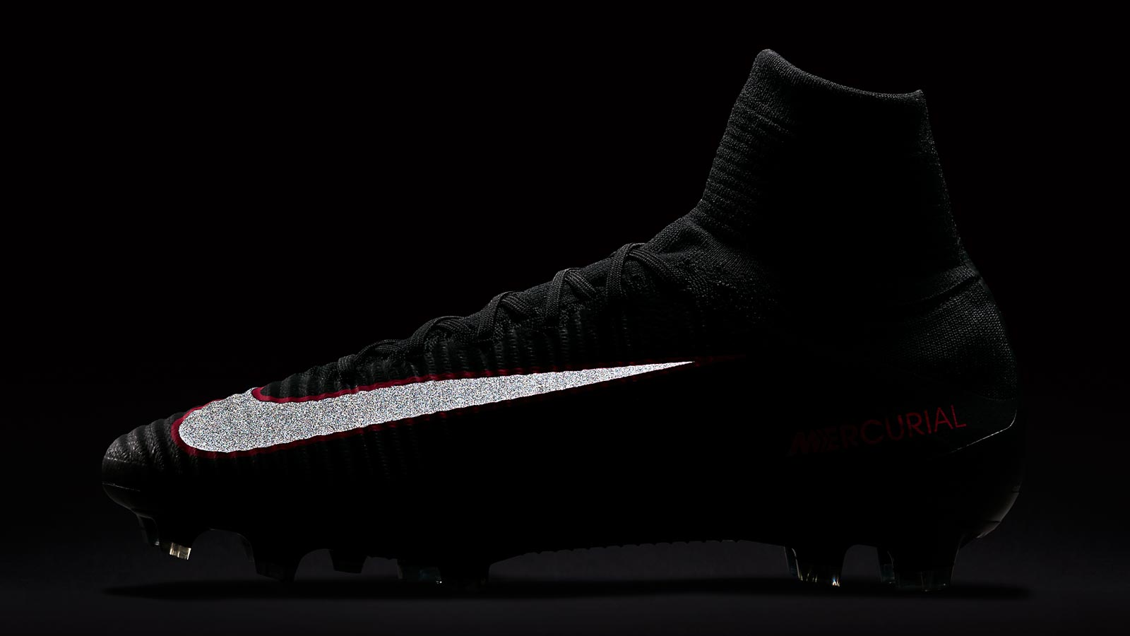 black-pink-nike-mercurial-superfly-v-pitch-dark-2016-boots-1.jpg