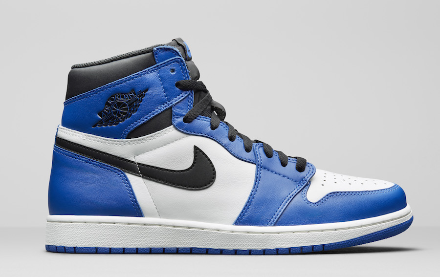 Air-Jordan-1-Game-Royal-555088-403-Lateral.jpg