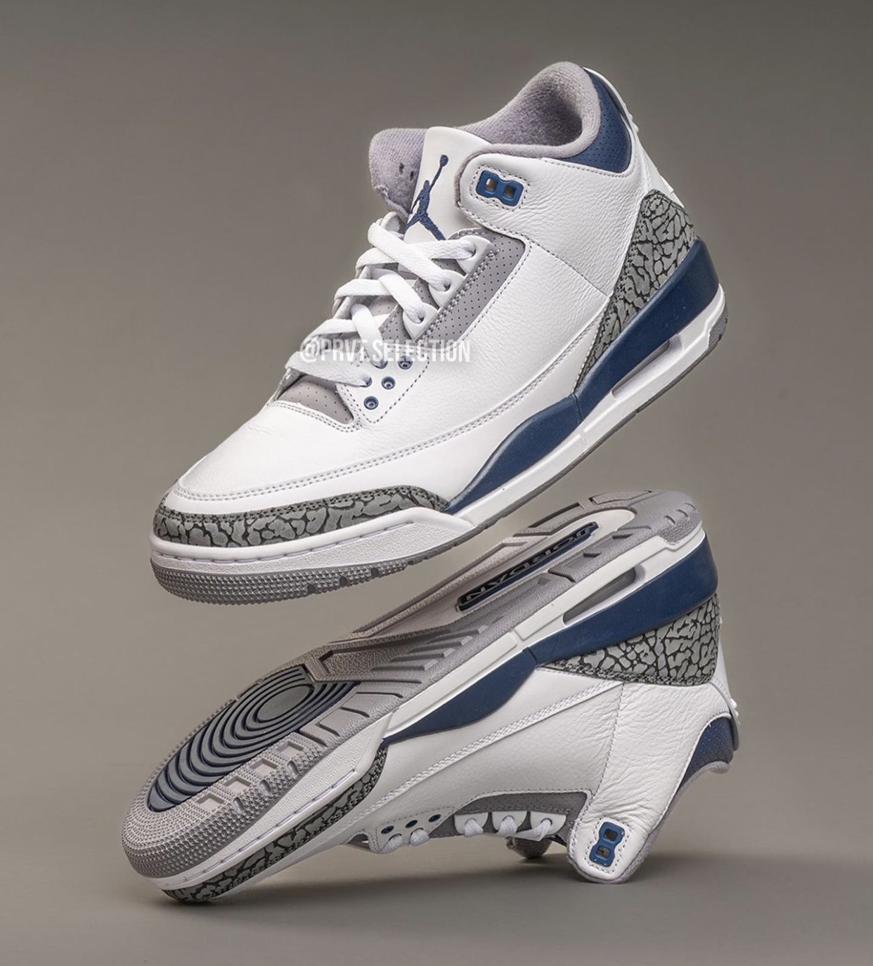 Air-Jordan-3-White-Navy-CT8532-140-Detailed-Look-5.jpg