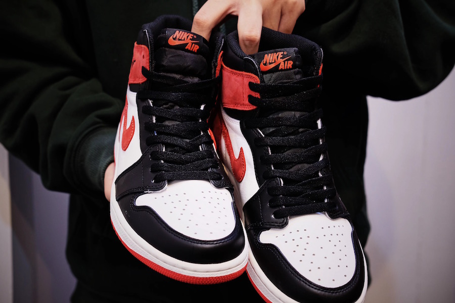 Air-Jordan-1-OG-6-Rings-Black-Toe.jpg