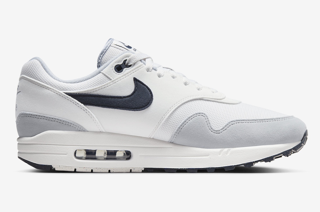 Air-Max-1-Platinum-Tint-Dark-Obsidian-FD9082-002-2.jpeg