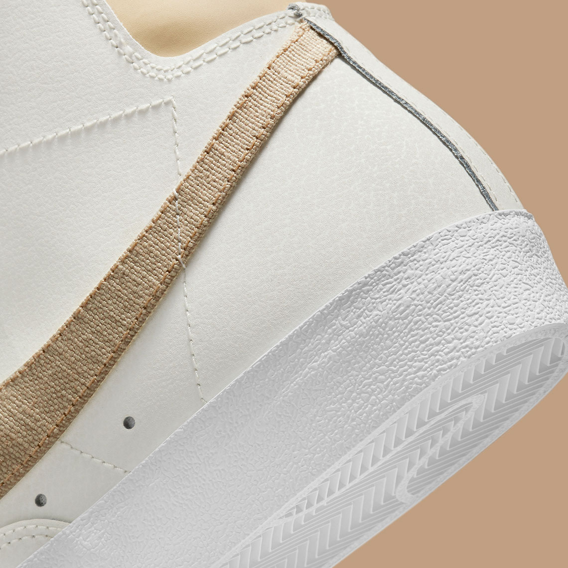 nike-blazer-mid-77-canvas-white-tan-DH4106-100-5.jpg