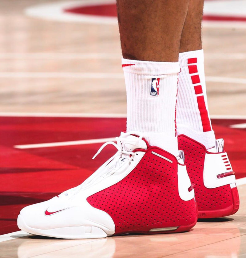 pj-tucker-nike-zoom-flight-2k3.jpg