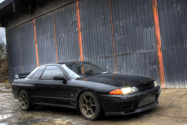 Nissan_Skyline_GTR_R32_by_Olar.jpg