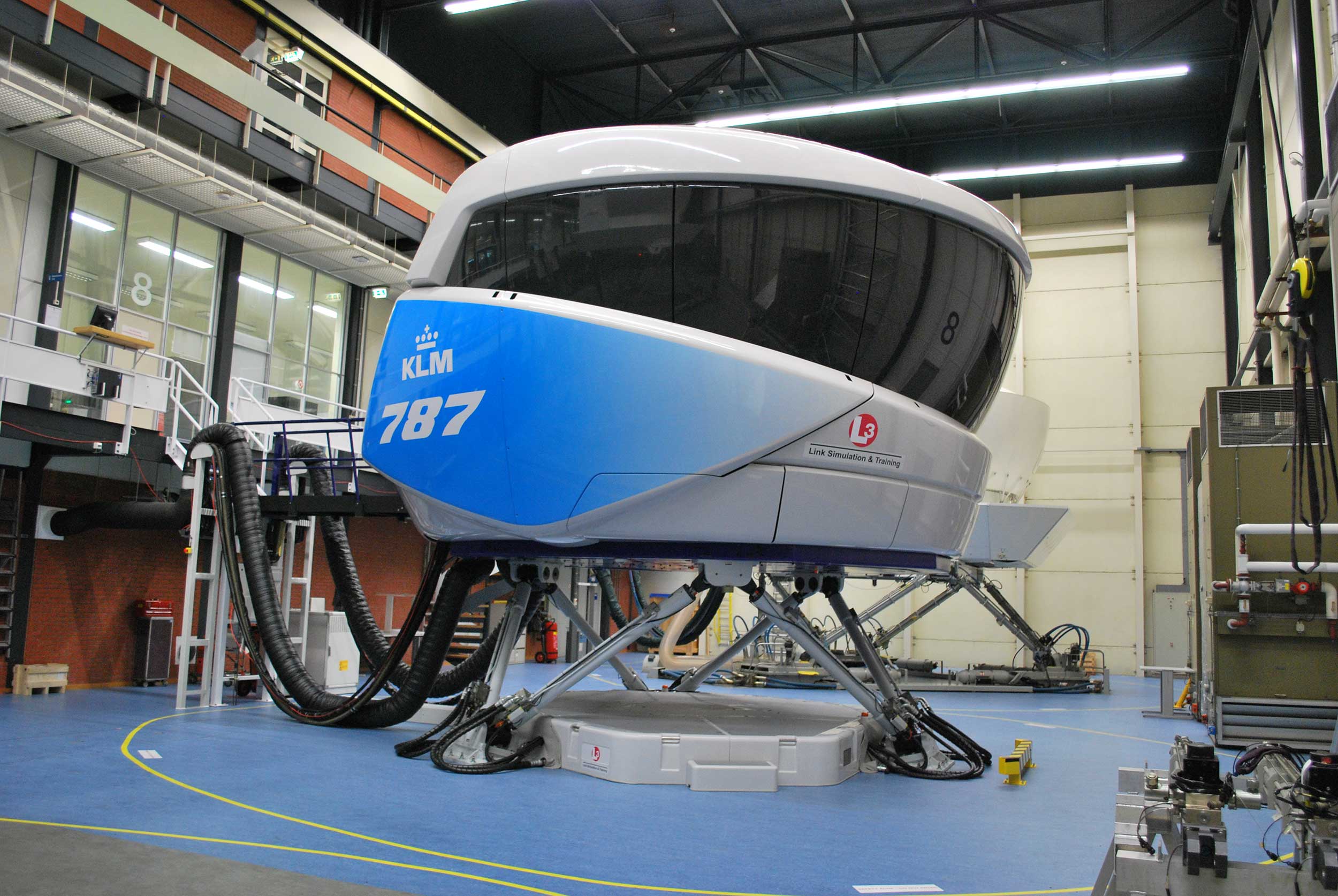 L3-Boeing-787-full-flight-simulator.jpg