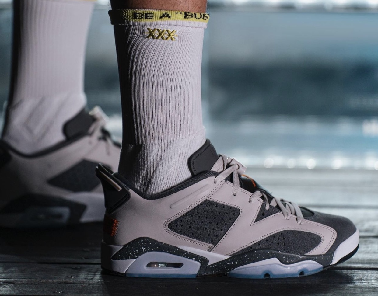 Air-Jordan-6-Low-PSG-DZ4133-008-On-Foot-2.jpg