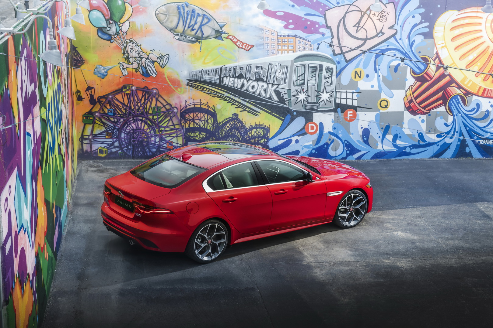 84cdde64-2020-jaguar-xe-7.jpg