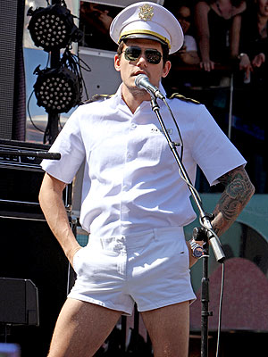 john_mayer300x400.jpg