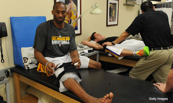 kobe_bryant_heads_to_germany_for_knee_relief.jpg