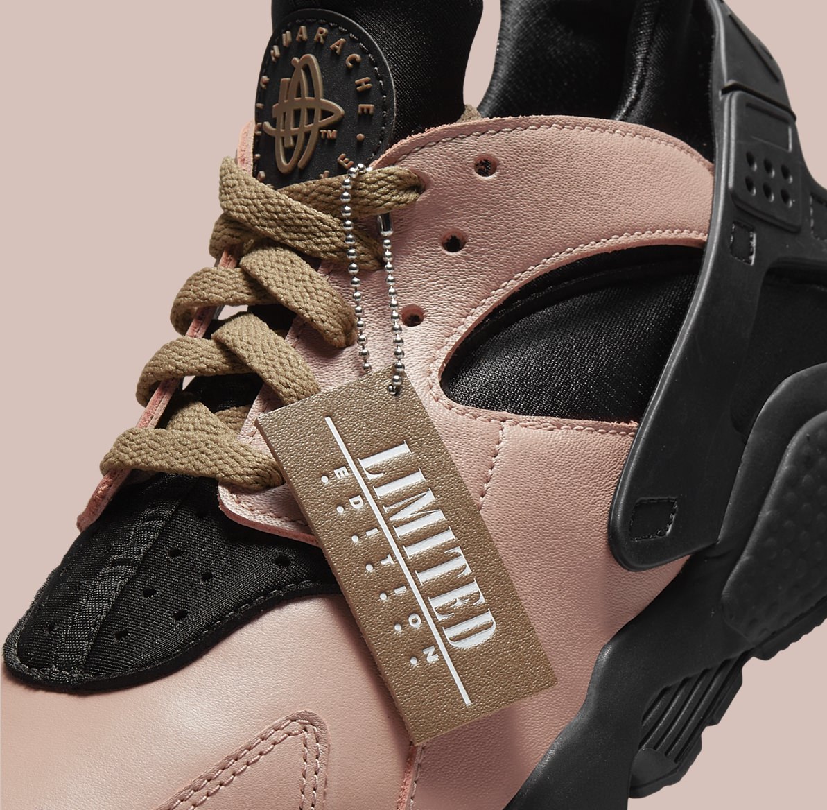 nike-air-huarache-limited-edition-dh8143-200_8-jpg.2846449